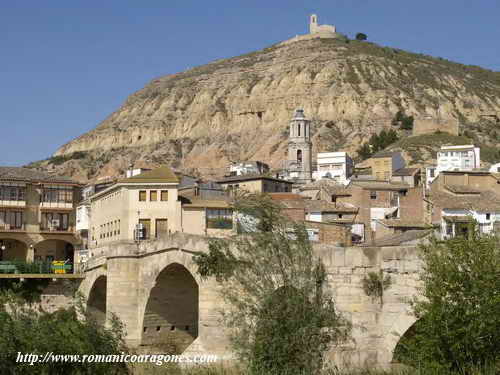 VISTA GENERAL DEL PUEBLO DESDE EL PUENTE MEDIEVAL